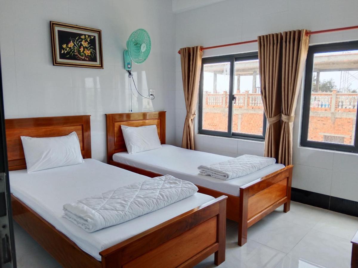 Huong Duong Hotel Dao Phu Quy Esterno foto
