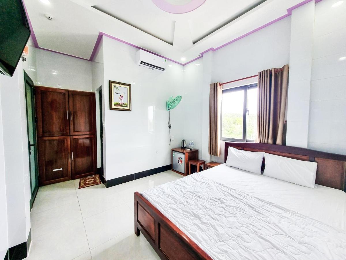 Huong Duong Hotel Dao Phu Quy Esterno foto