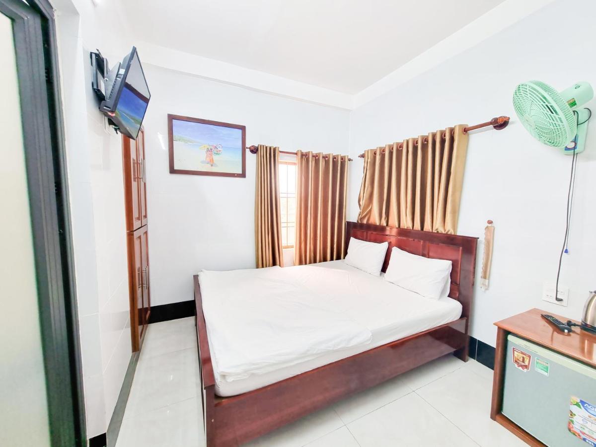Huong Duong Hotel Dao Phu Quy Esterno foto