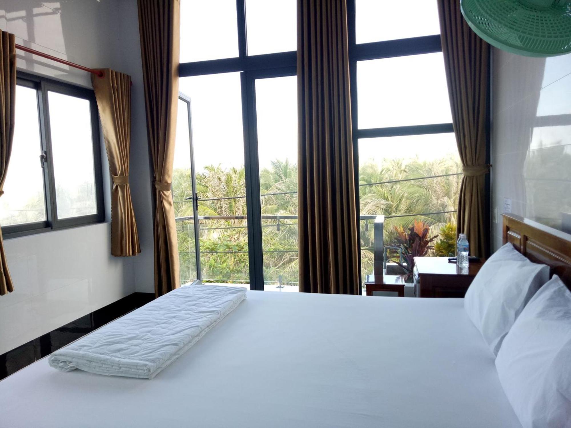 Huong Duong Hotel Dao Phu Quy Esterno foto